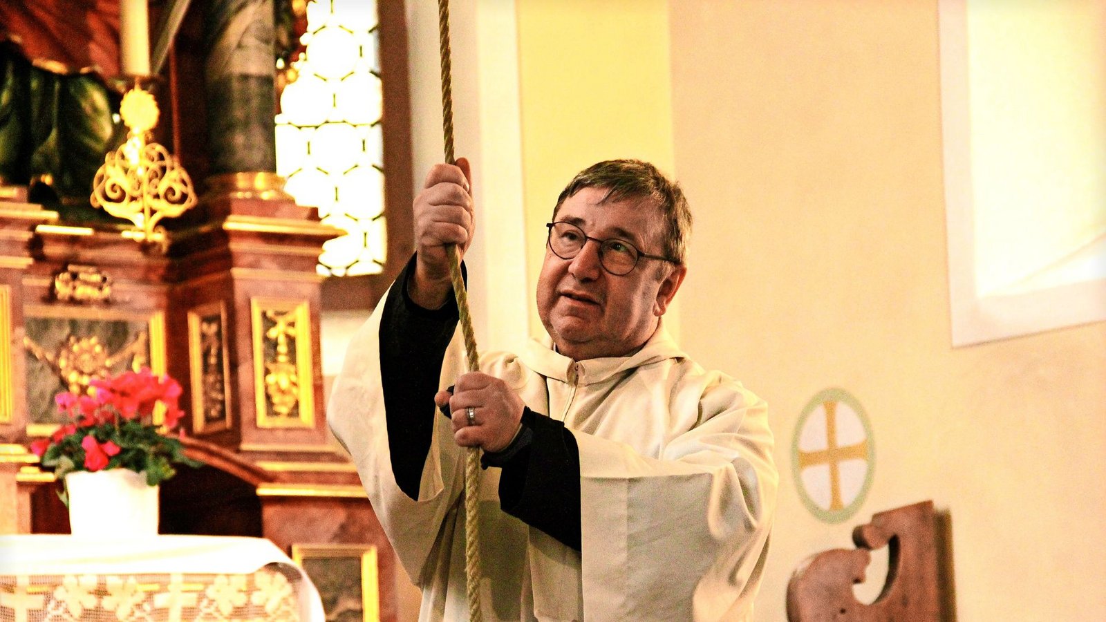 Pater Günther Kames in der Kapelle St. JakobusFoto: Uli Fricker Pater Günther Kames in der Kapelle St. JakobusFoto: Uli Fricker