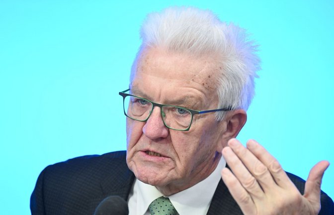 Arbeitet nach Selbstauskunft zwölf Stunden am Tag: Ministerpräsident Winfried Kretschmann<span class='image-autor'>Foto: dpa/Bernd Weißbrod</span>