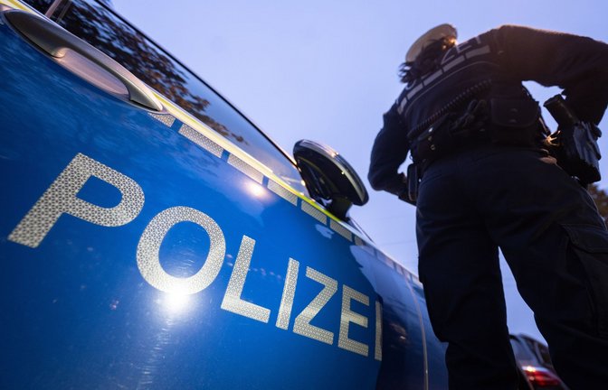Die Polizei hat einen Tatverdächtigen vorläufig festgenommen (Symbolbild).<span class='image-autor'>Foto: picture alliance/dpa /Marijan Murat</span>