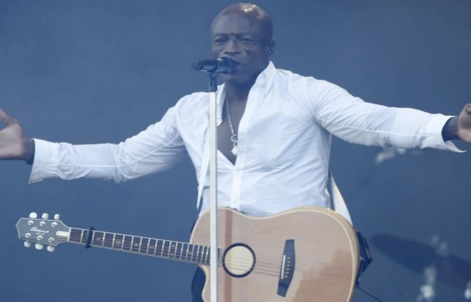 Seal steht seit 30 Jahren auf den Bühnen der Welt – in Deutschland wurde er durch seine Ehe mit Topmodel Heidi Klum noch bekannter.<span class='image-autor'>IMAGO/Cover-Images</span>