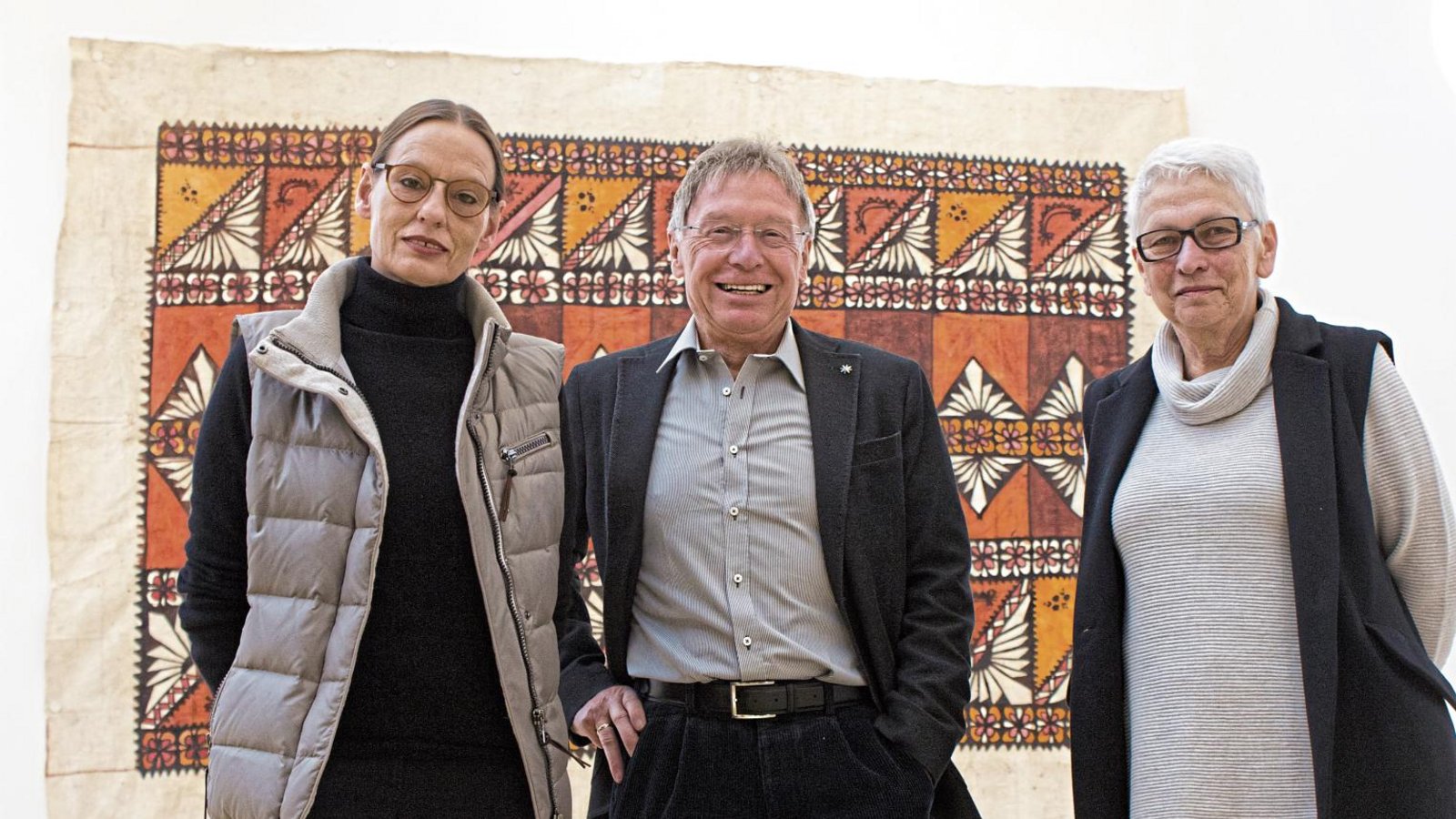 Valeria Waibel (links), Peter Klein und Dr. Ingrid Heermann freuen sich auf viele Besucher ihrer jüngsten Ausstellung.  Fotos: Friedrich