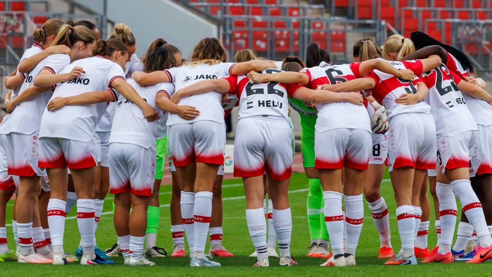 Der Zusammenhalt ist eine große Stärke der VfB-Frauen.IMAGO/Zink Der Zusammenhalt ist eine große Stärke der VfB-Frauen.IMAGO/Zink