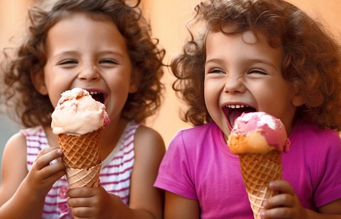 Sommerzeit ist Zeit für Eis. Kinder werden das bestätigen. Und wie schätzen  das Ernährungsexperten ein?<span class='image-autor'>Foto: Adobe Stock/annebel146</span>