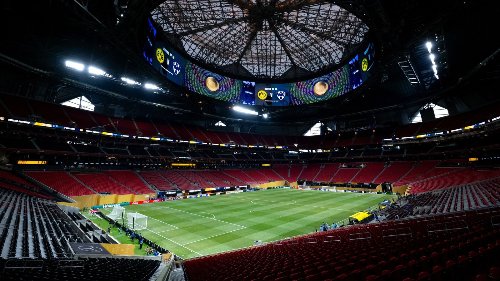 Das Mercedes-Benz Stadium in Atlanta ist voll klimatisiert. (Archivbild)Foto: Sven Hoppe/dpa Das Mercedes-Benz Stadium in Atlanta ist voll klimatisiert. (Archivbild)Foto: Sven Hoppe/dpa