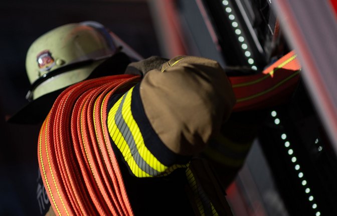 Die Feuerwehr konnte den Brand löschen. (Symbolbild)<span class='image-autor'>Foto: dpa/Marijan Murat</span>