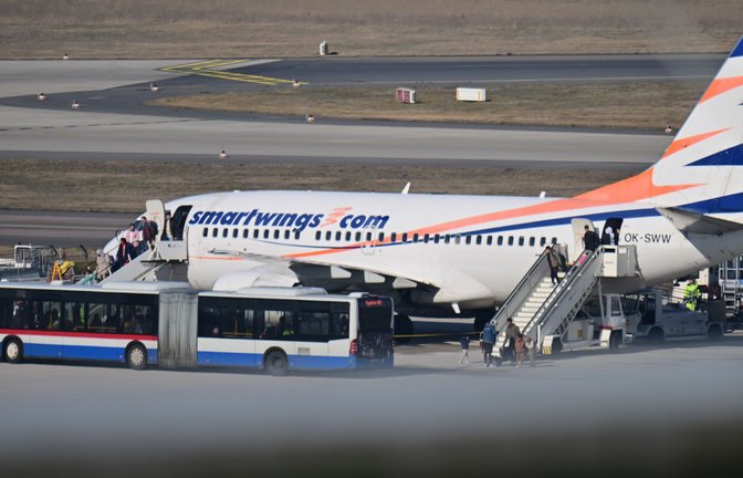Geplante Charterflüge für Afghanen aus Pakistan wurden vorerst gestoppt.<span class='image-autor'>Foto: dpa/Sebastian Christoph Gollnow</span>