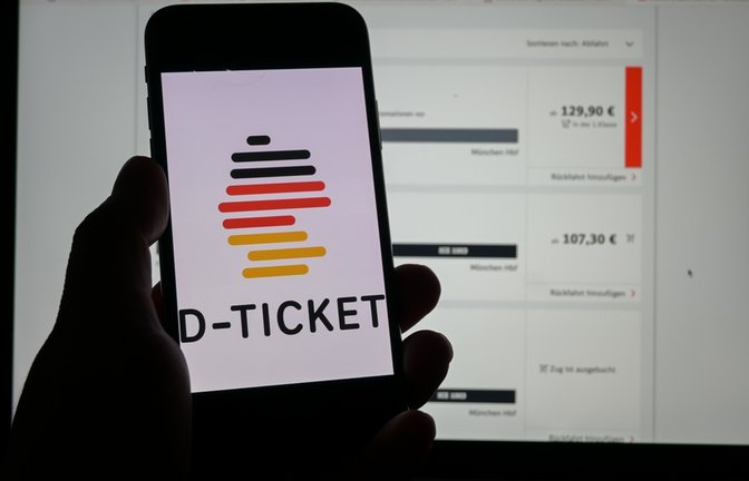 Das 49-Euro-Ticket ist oft eine günstige Alternative.<span class='image-autor'>Foto: Camilo Concha / shutterstock.com</span>