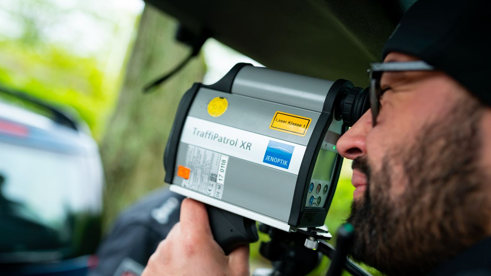 In dieser Woche nimmt die Polizei verstärkt Autofahrer ins Visier, die zu schnell unterwegs sind (Symbolbild).Foto: dpa/Jonas Walzberg In dieser Woche nimmt die Polizei verstärkt Autofahrer ins Visier, die zu schnell unterwegs sind (Symbolbild).Foto: dpa/Jonas Walzberg