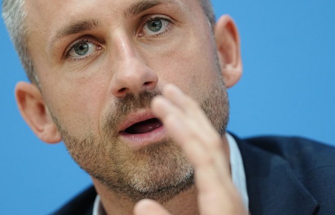 Der Spitzenkandidat der AfD in Sachsen-Anhalt, Ulrich Siegmund, hat als Wahlsieger nun die Aufgabe, eine Regierung zu bilden.<span class='image-autor'>Kay Nietfeld/dpa</span>