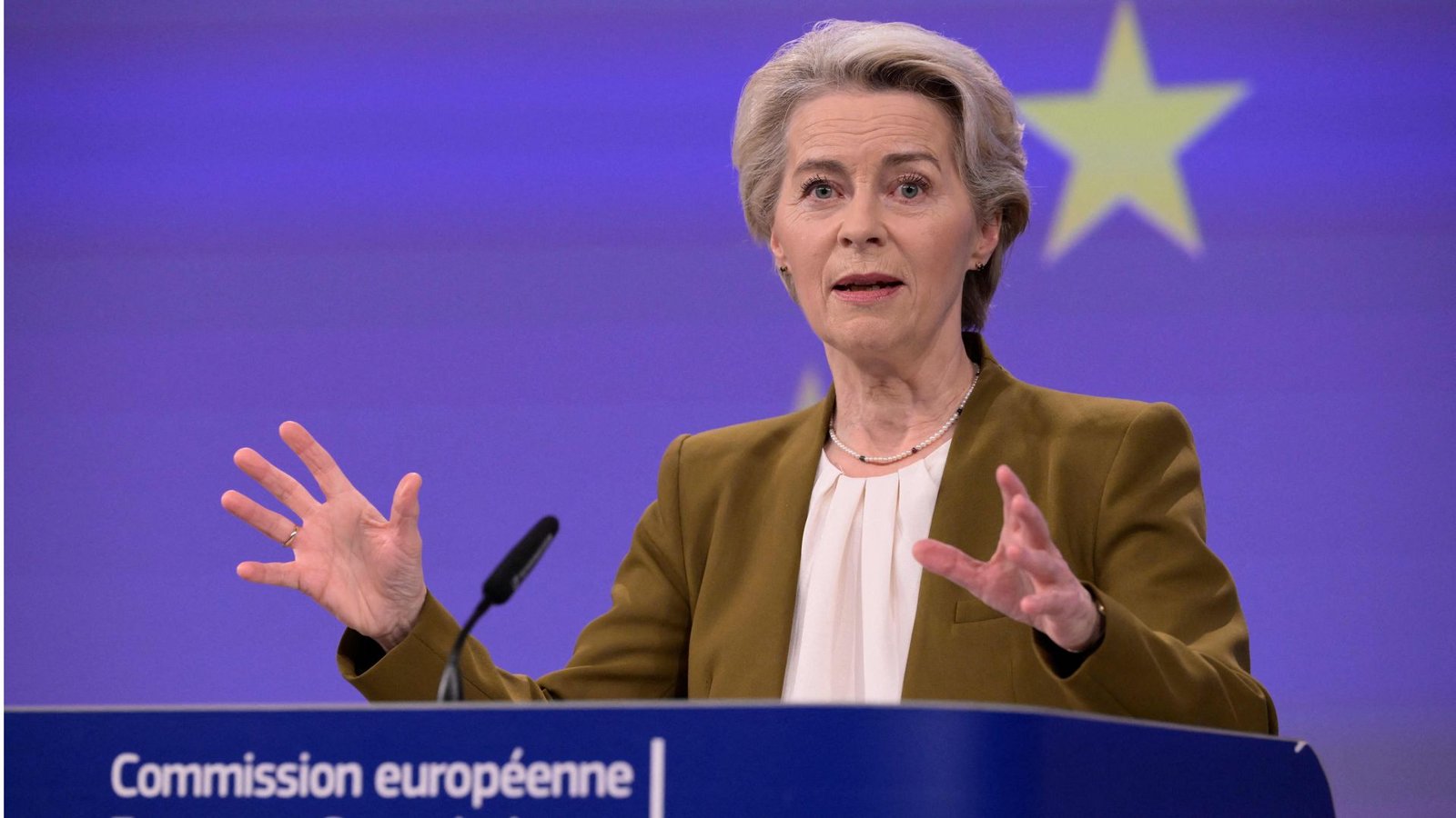 Wenigstens EU-Kommissionschefin Ursula von der Leyen ist sieben Monate nach der Europawahl schon im Amt. Die Ernennung der EU-Kommissare zieht sich aber noch hin.Foto: AFP/JOHN THYS Wenigstens EU-Kommissionschefin Ursula von der Leyen ist sieben Monate nach der Europawahl schon im Amt. Die Ernennung der EU-Kommissare zieht sich aber noch hin.Foto: AFP/JOHN THYS