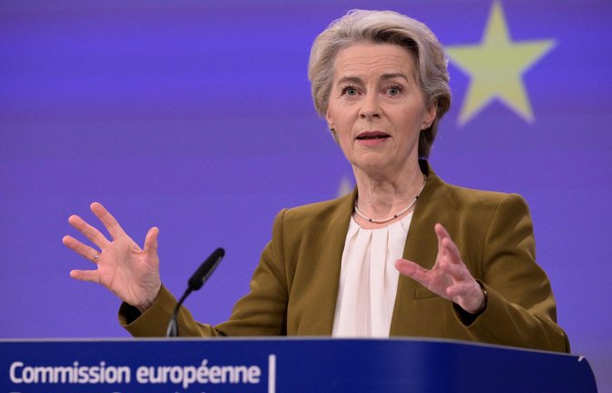 Wenigstens EU-Kommissionschefin Ursula von der Leyen ist sieben Monate nach der Europawahl schon im Amt. Die Ernennung der EU-Kommissare zieht sich aber noch hin.<span class='image-autor'>Foto: AFP/JOHN THYS</span>