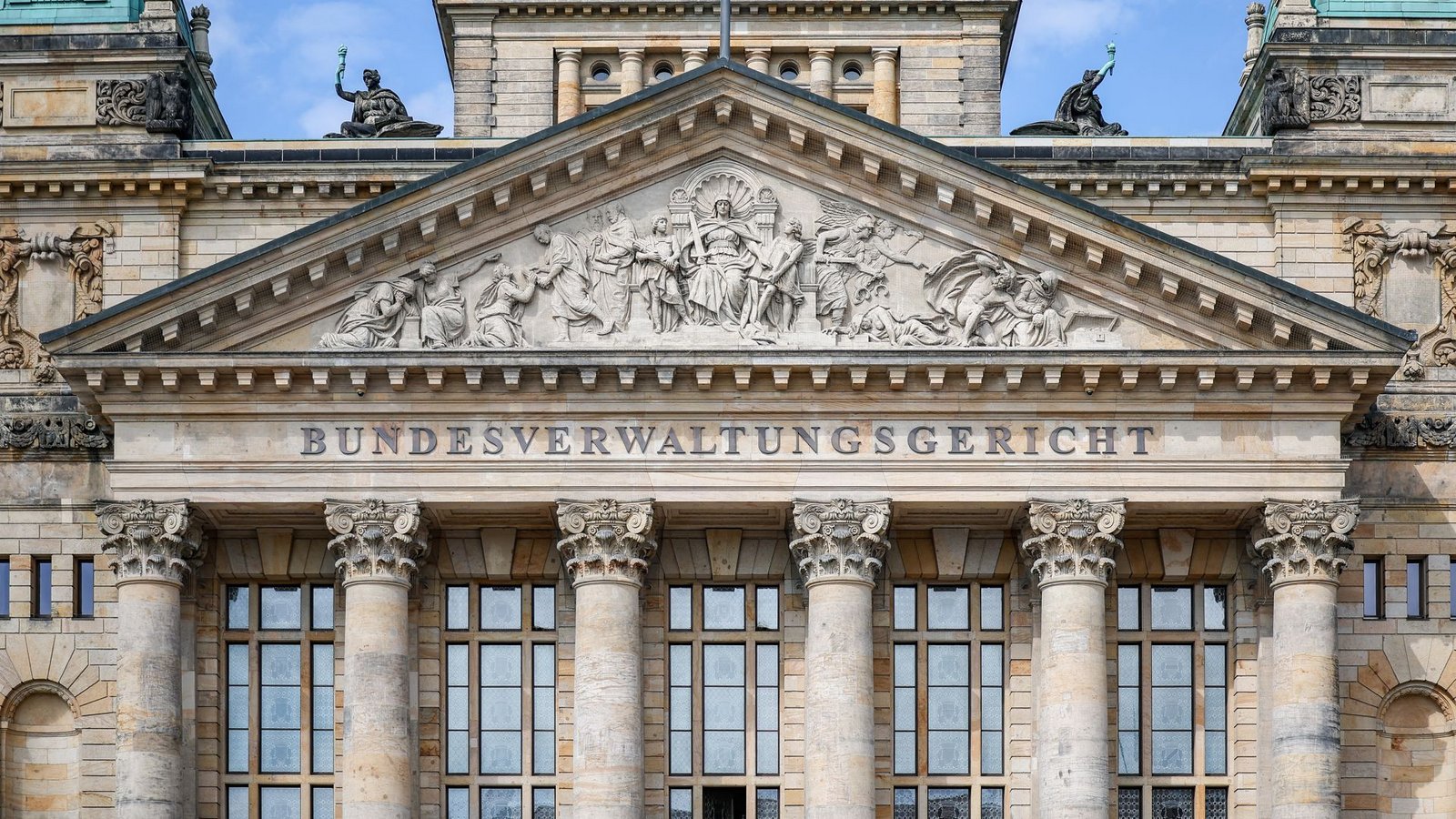 Das Bundesverwaltungsgericht in Leipzig entschied, dass ein im Nationalsozialismus enteignetes Grundstück in Brandenburg zurückgegeben werden muss (Symbolfoto).Foto: Jan Woitas/dpa/Jan Woitas