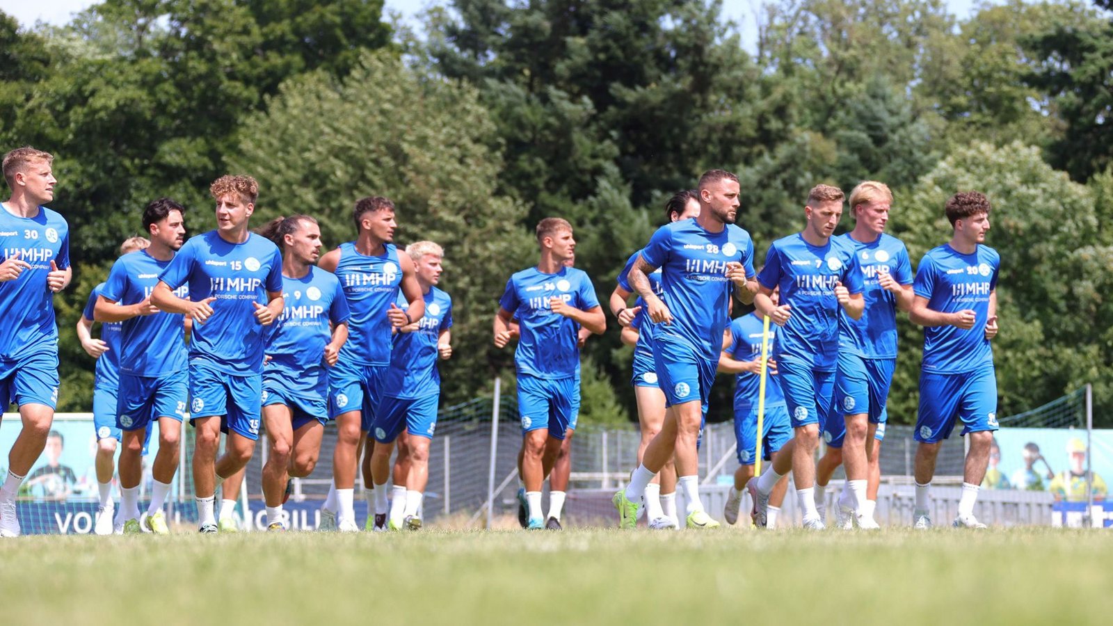 Am 29. Juni ist bei den Blauen der geplante Start in die Vorbereitung.Foto: Pressefoto Baumann Am 29. Juni ist bei den Blauen der geplante Start in die Vorbereitung.Foto: Pressefoto Baumann