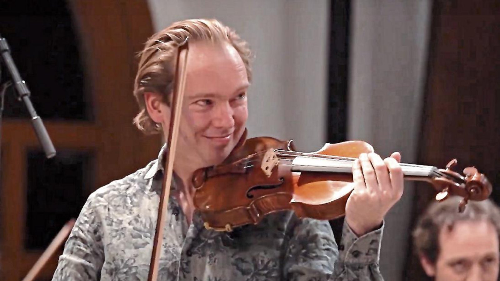 Solist Tjeerd Top vom Concertgebouw Amsterdam spielt auf einer Stradivari-Geige von 1713.  Fotos: Friedrich