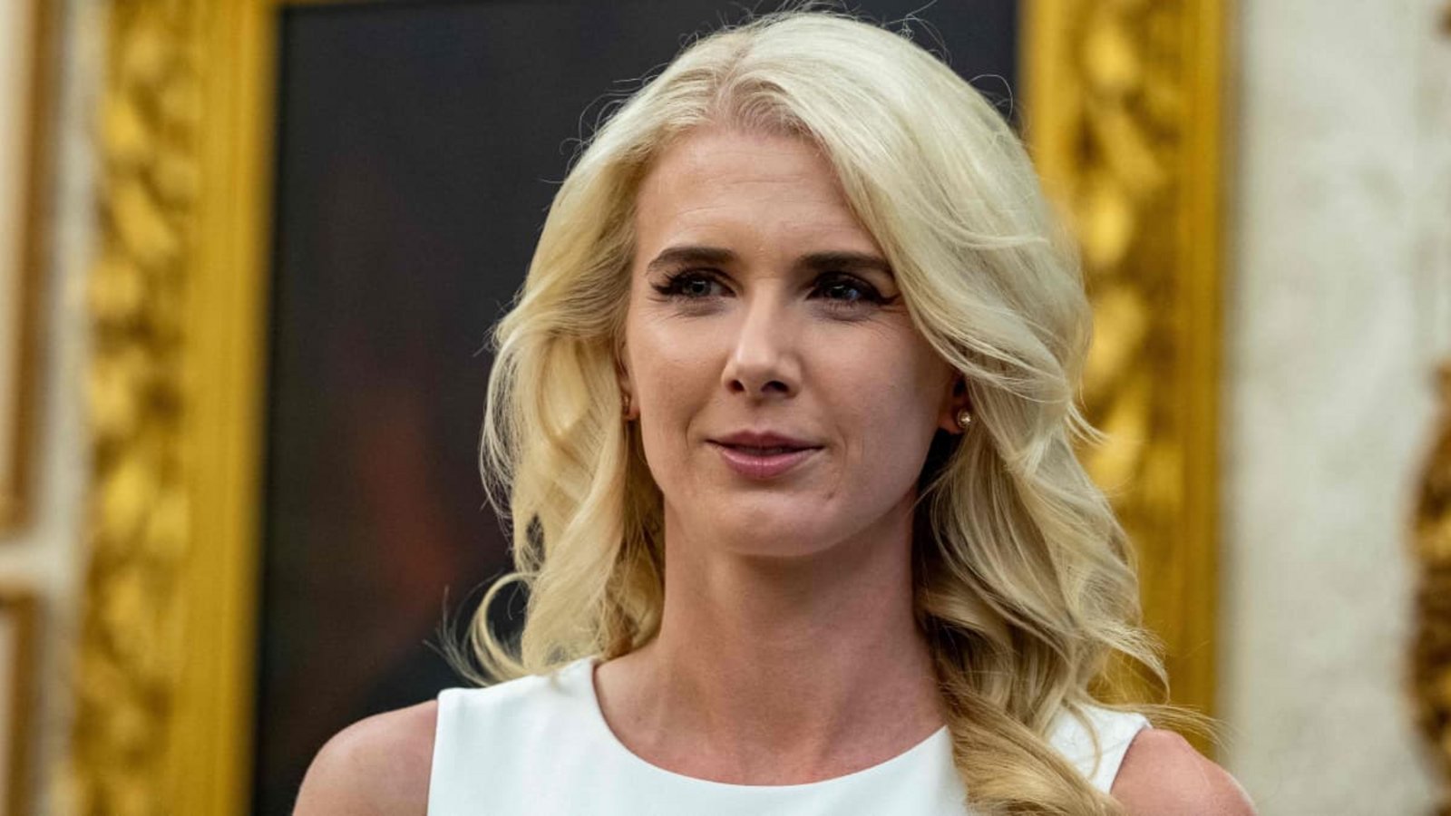 Bislang hatte Trumps Assistentin Natalie Harp es verstanden, trotz ihrer ständigen Präsenz an der Seite von Donald Trump das Rampenlicht zu meiden (Archivfoto).KEN CEDENO/afp Bislang hatte Trumps Assistentin Natalie Harp es verstanden, trotz ihrer ständigen Präsenz an der Seite von Donald Trump das Rampenlicht zu meiden (Archivfoto).KEN CEDENO/afp