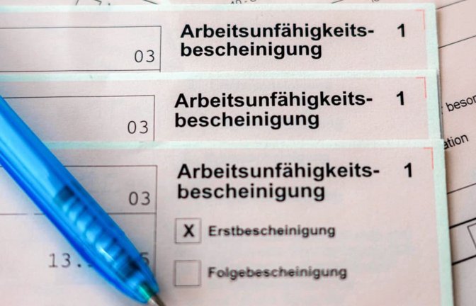 Wie hat sich die Zahl der Krankschreibungen in Baden-Württemberg im ersten Halbjahr entwickelt?<span class='image-autor'>Sina Schuldt/dpa</span>