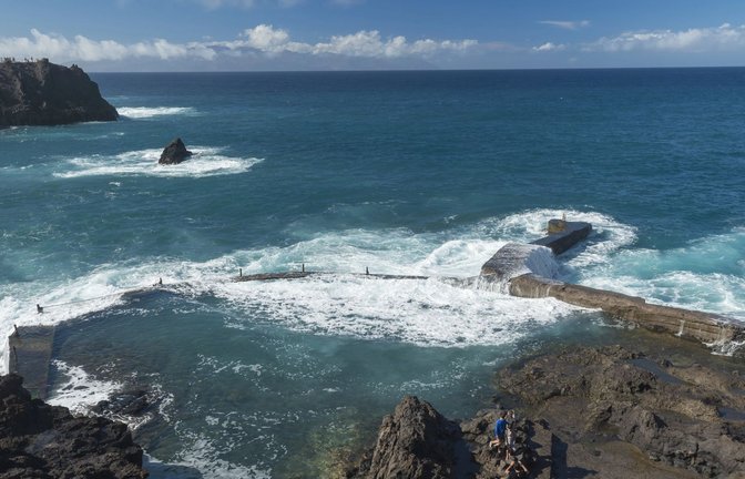 Dieser Naturpool auf Teneriffa wurde vier Menschen zum Verhängnis.<span class='image-autor'>Foto: IMAGO/Depositphotos/henkeova via imago-images.de</span>