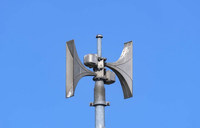 Am 8. Dezember 2022 ist Warntag und die Bundesrepublik testet ihre Warnmittel. Aber wie lange geht der Warntag?<span class='image-autor'>Foto: Ronald Rampsch / Shutterstock.com</span>