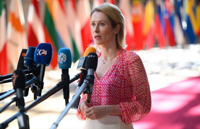 Die EU-Außenbeauftragte Kaja Kallas ist dafür, angesichts des Vorgehens der israelischen Armee im Gazastreifen, das Partnerschaftsabkommen der EU mit Israel zu hinterfragen.<span class='image-autor'>Foto: JOHN THYS/AFP</span>