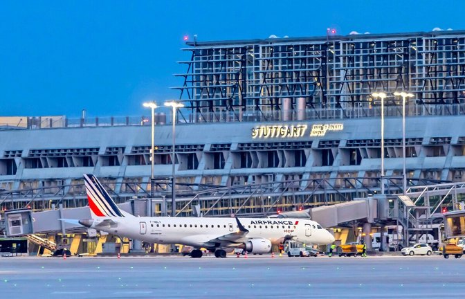 Am Stuttgarter Flughafen will die Betreibergesellschaft nächstes Jahr wieder schwarze Zahlen schreiben.<span class='image-autor'>Foto: imago/Arnulf /Hettrich</span>