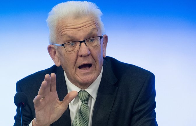 Winfried Kretschmann verweist auf begrenzte Mittel.<span class='image-autor'>Foto: dpa/Marijan Murat</span>