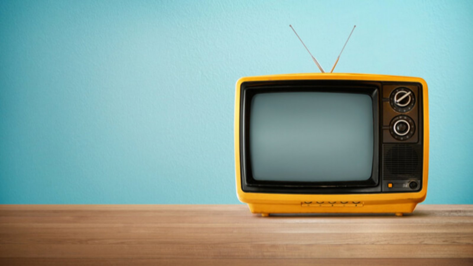 Erfahren Sie, was das Fernsehen mit Ihnen macht und was sich verändert, wenn Sie ab heute auf den TV verzichten.Foto: jamesteohart / Shutterstock.com Erfahren Sie, was das Fernsehen mit Ihnen macht und was sich verändert, wenn Sie ab heute auf den TV verzichten.Foto: jamesteohart / Shutterstock.com