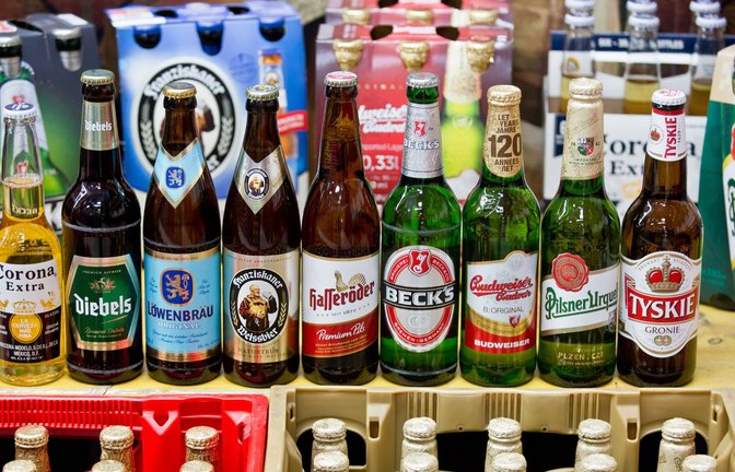 Bierflaschen-Sortiment von InBev.<span class='image-autor'>Foto: dpa</span>