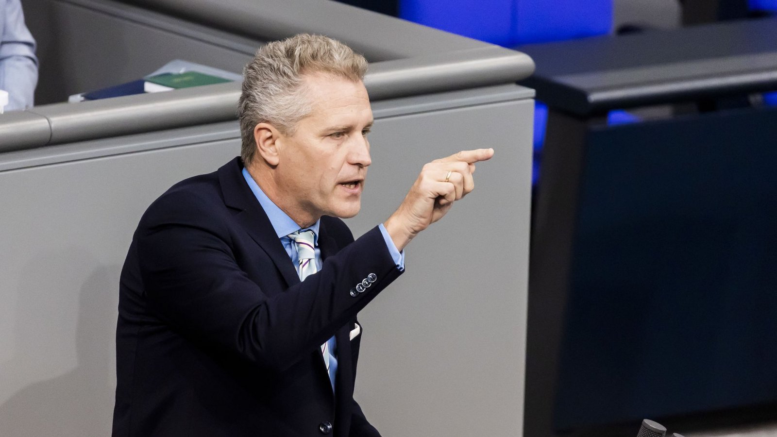 Die Parteispitze bat Bystron wegen der Vorwürfe zu einem Gespräch.Foto: dpa/Christoph Soeder Die Parteispitze bat Bystron wegen der Vorwürfe zu einem Gespräch.Foto: dpa/Christoph Soeder