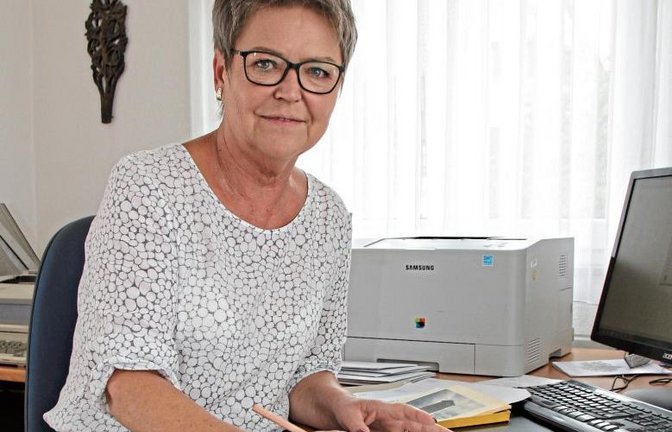 Gabriele Krebes war fast 45 Jahre lang Sekretärin im katholischen Pfarrbüro in Sersheim. Im kommenden August geht sie in den Ruhestand.  Foto: Romanowski