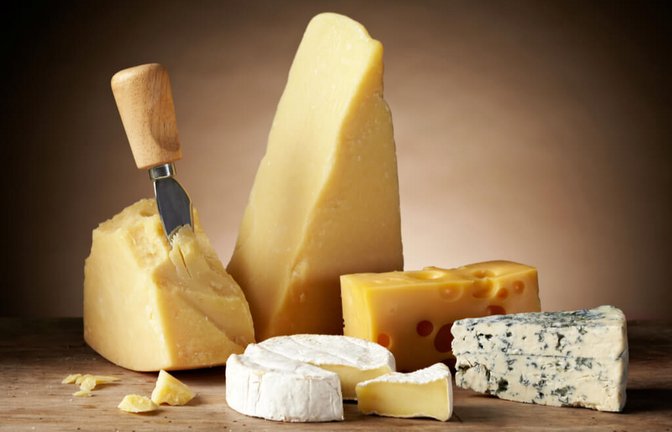 Um die Qualität von Käse beim Einfrieren zu erhalten, sollten Sie auf ein paar Dinge achten. So frieren Sie Ihren Käse richtig ein.<span class='image-autor'>Foto: MaraZe / Shutterstock.com</span>