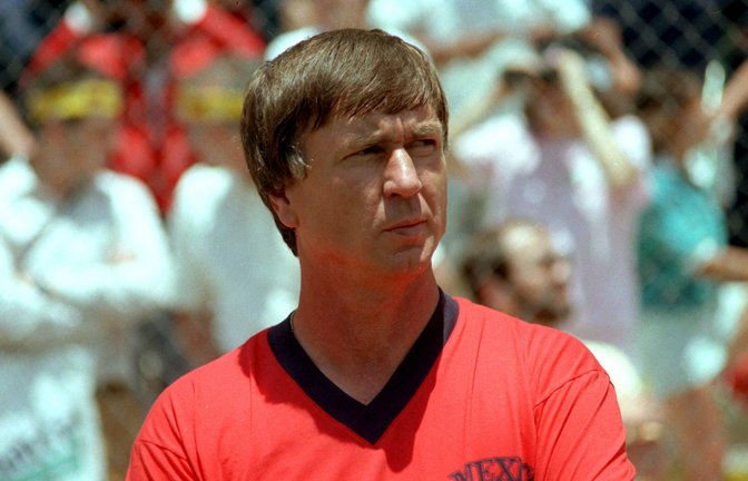 Die Fußballfamilie trauert um Sepp Piontek.<span class='image-autor'>Foto: picture alliance / dpa</span>
