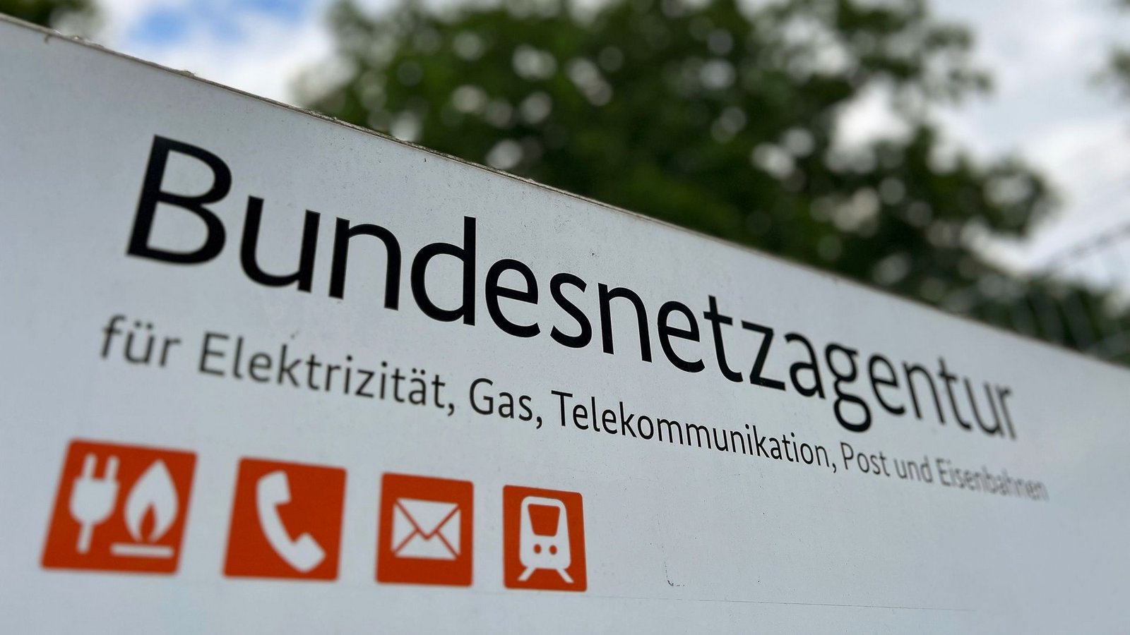 Die Bundesnetzagentur soll eine stärkere Kontrollfunktion bekommen.Foto: Wolf von Dewitz/dpa Die Bundesnetzagentur soll eine stärkere Kontrollfunktion bekommen.Foto: Wolf von Dewitz/dpa