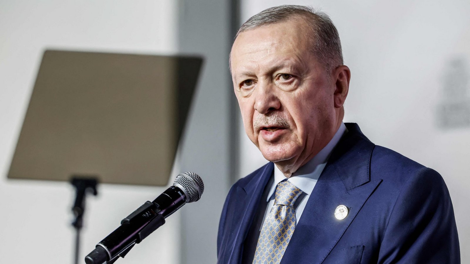 Türkischer Präsident Recep Tayyip Erdoğan: In der Türkei ist ein Korrespondent der Deutschen Welle (DW) wegen des Vorwurfs der „Präsidentenbeleidigung“  festgenommen worden (Archivfoto).Foto: AFP/MARCO LONGARI