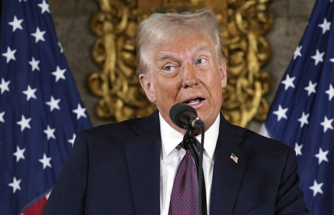 Donald Trump bei seiner Pressekonferenz in Mar-a-Lago.<span class='image-autor'>Foto: dpa/Evan Vucci</span>