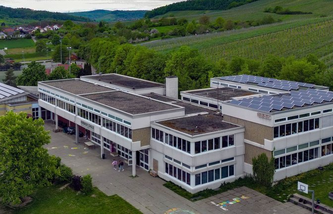 Die Kirbachschule in Hohenhaslach wird saniert und umgebaut.  Archivfoto: Kalb