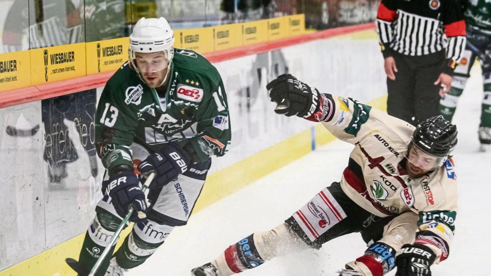 Marcus Sommerfeld (links) war mit insgesamt vier Treffern und zwei Vorlagen bester Steelers-Akteur am Wochenende. Foto: Simecek Marcus Sommerfeld (links) war mit insgesamt vier Treffern und zwei Vorlagen bester Steelers-Akteur am Wochenende. Foto: Simecek