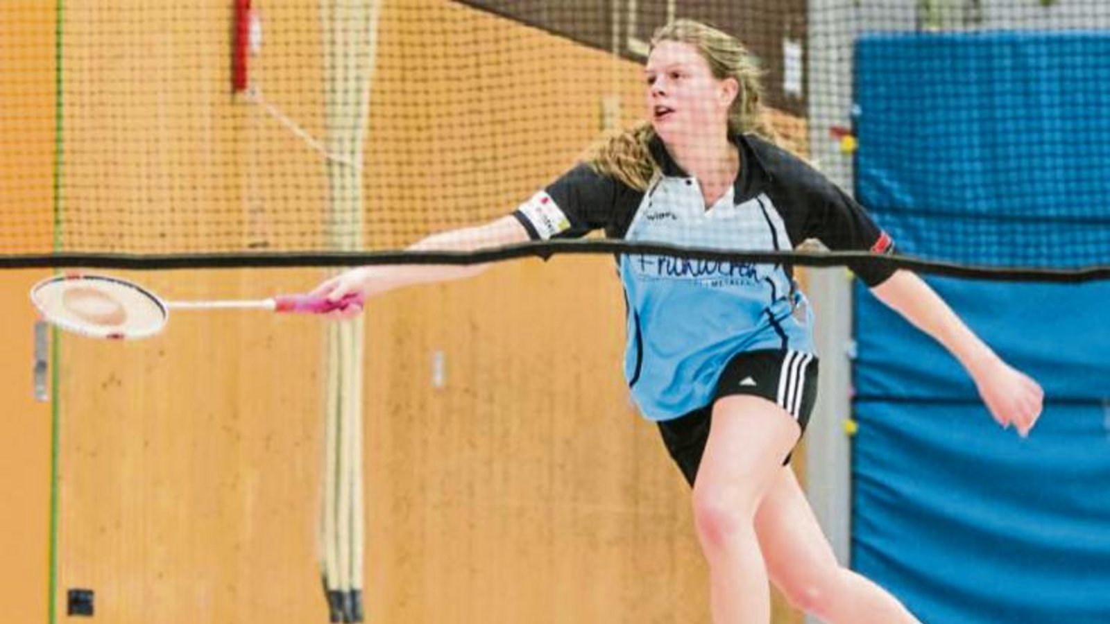Lea Ensinger verlor in der Badminton-Kreisliga Enz nur ein Einzel. Beim Saisonfinale steuerte sie den entscheidenden Punkt zum 4:4 gegen die SG Gemmrigheim/Neckarwestheim bei. Foto: privat Lea Ensinger verlor in der Badminton-Kreisliga Enz nur ein Einzel. Beim Saisonfinale steuerte sie den entscheidenden Punkt zum 4:4 gegen die SG Gemmrigheim/Neckarwestheim bei. Foto: privat