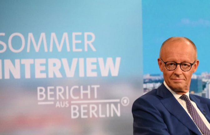 Eine Frau als Staatsoberhaupt: ja, nein, vielleicht? Kanzler Friedrich Merz (CDU) und die Frage, ob es 2027 erstmals eine Bundespräsidentin geben wird.<span class='image-autor'>Ralf Hirschberger/afp</span>