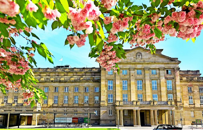 Sieht nicht so aus, muss aber dringend saniert werden: Opernhaus in Stuttgart.<span class='image-autor'>Foto: Lichtgut/Max Kovalenko</span>