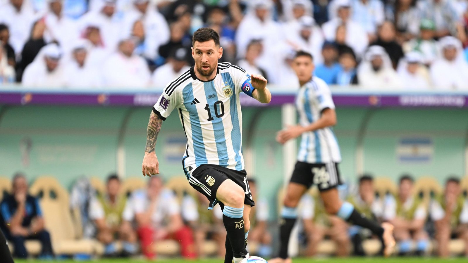 Gegen Mexiko stehen Messi und seine argentinischen Mitspieler mächtig unter Druck.Foto: imago//Takamoto Tokuhara