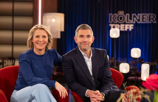 WDR Fernsehen KÖLNER TREFF, am Freitag um 22:00 Uhr. Die Moderatoren Susan Link und Micky Beisenherz (r).<span class='image-autor'>Foto: WDR/Melanie Grande</span>