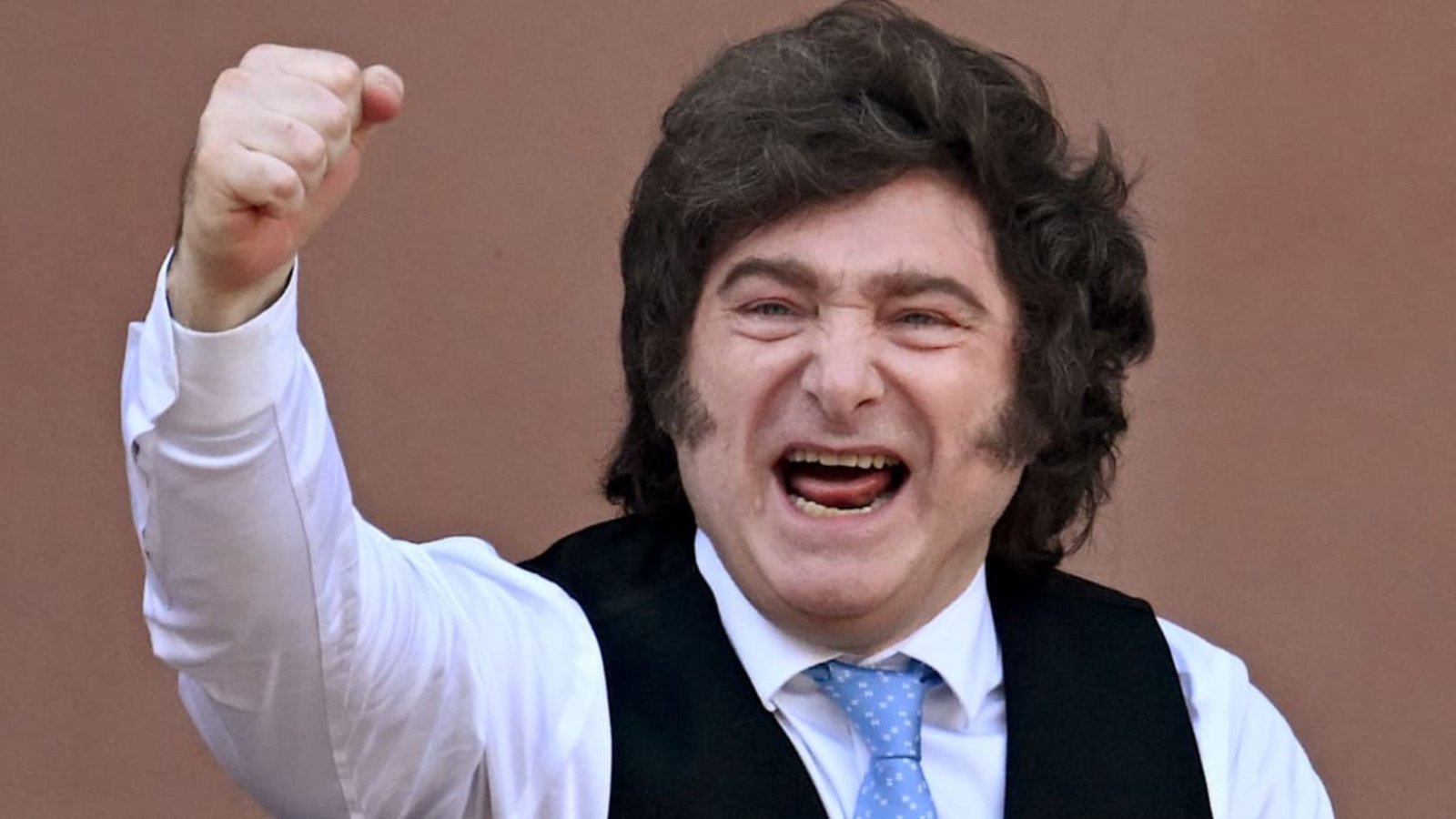 Javier Milei will Ausländer wegen bestimmter Hassreden künftig abweisen oder ausweisen (Archivfoto).LUIS ROBAYO/afp Javier Milei will Ausländer wegen bestimmter Hassreden künftig abweisen oder ausweisen (Archivfoto).LUIS ROBAYO/afp