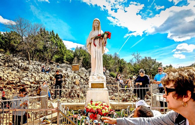 Die Marienstatue von Medjugorje: Für Gläubige ein Wallfahrtsort.<span class='image-autor'>Foto: /IMAGO/Zvonimir Barisin</span>