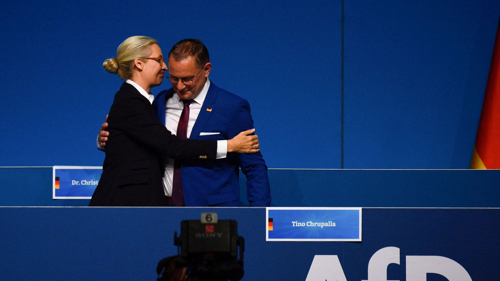 Gemeinsam wiedergewählt: Alice Weidel und Tino Chrupalla sind Vorsitzende der AfD.Foto: AFP/VOLKER HARTMANN
