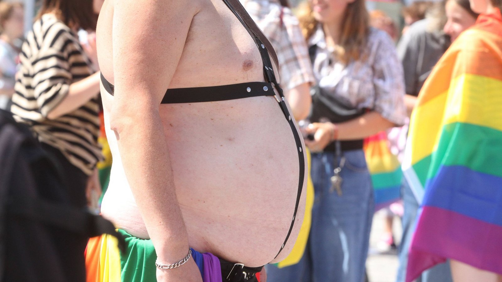 Nicht immer zeigt sich viszerales Bauchfett so klar wie hier – aber selbst dann ist es problematisch.Foto: imago/BildFunkMV Nicht immer zeigt sich viszerales Bauchfett so klar wie hier – aber selbst dann ist es problematisch.Foto: imago/BildFunkMV