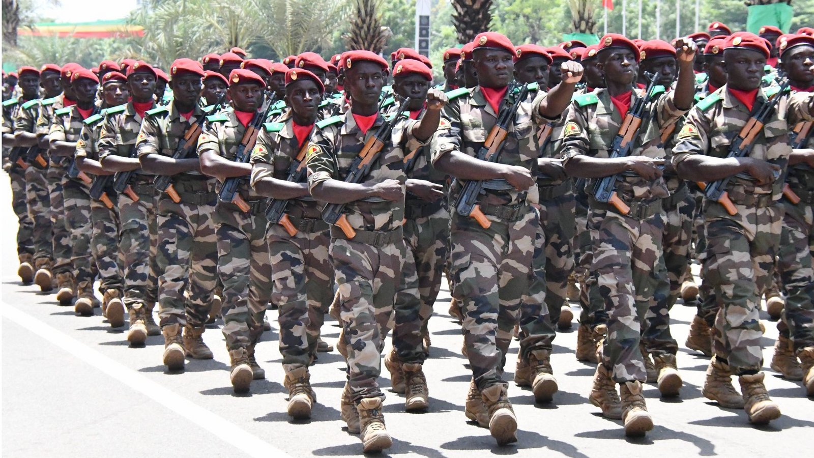 Parade von Soldaten der Forces armées maliennes, der Streitkräfte Malis im September 2025 in der Hauptstadt Bamako.Foto: Imago/Xinhua Parade von Soldaten der Forces armées maliennes, der Streitkräfte Malis im September 2025 in der Hauptstadt Bamako.Foto: Imago/Xinhua