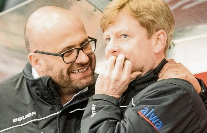 Steelers-Geschäftsführer Volker Schoch (links) und Trainer Kevin Gaudet freuen sich über den Einzug ins Play-off-Finale. Wie oft werden sie sich in den nächsten Tagen freuen? Foto: Simecek