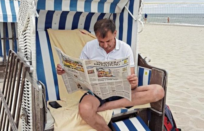 Das Foto von Dieter Sattler beweist es: Die VKZ wird auch auf Usedom gelesen.