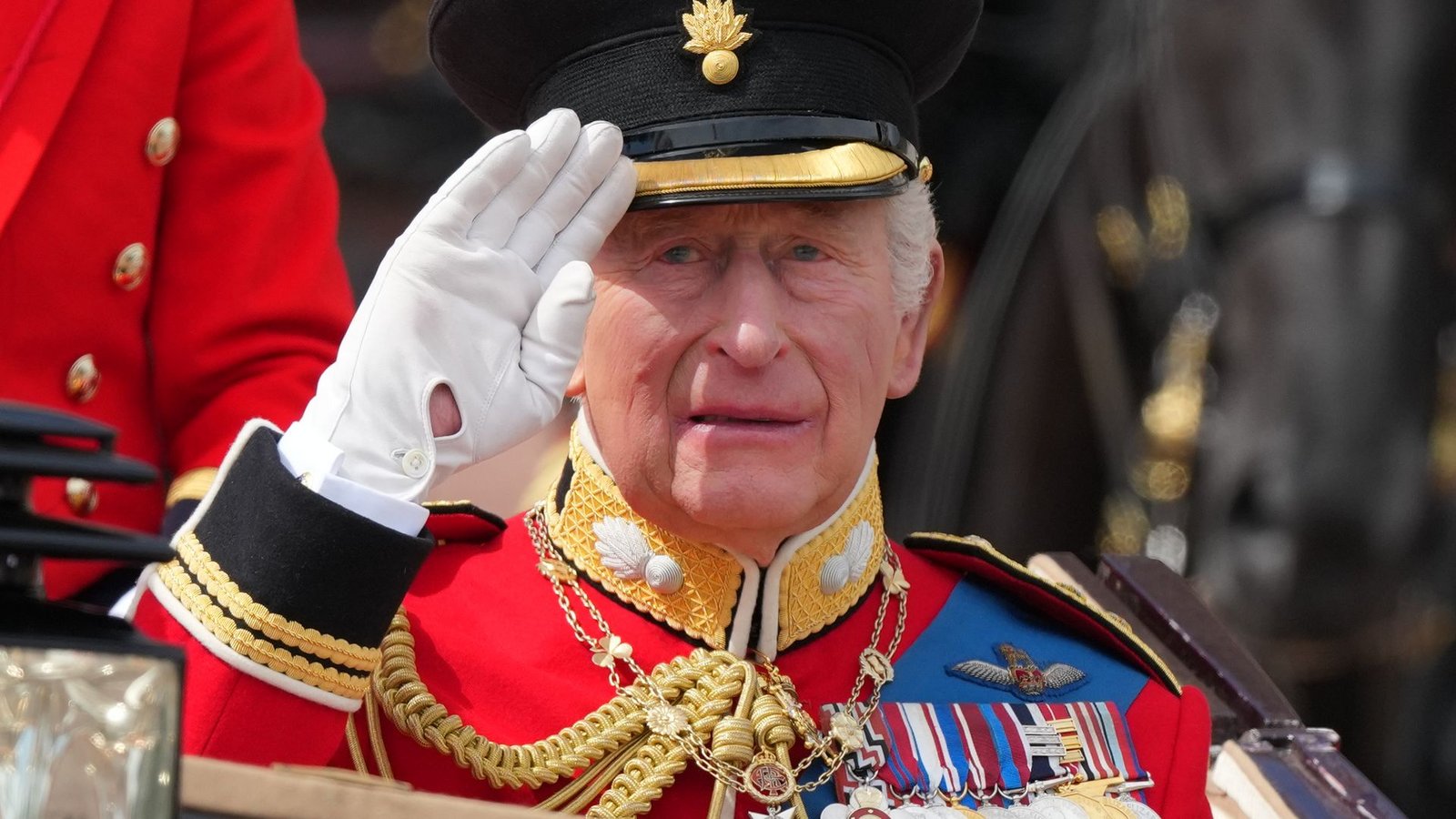 Als erster Monarch legte König Charles III. (77) seine persönlichen Steuerzahlungen offen. (Archivbild)Foto: Kirsty Wigglesworth/AP/dpa Als erster Monarch legte König Charles III. (77) seine persönlichen Steuerzahlungen offen. (Archivbild)Foto: Kirsty Wigglesworth/AP/dpa
