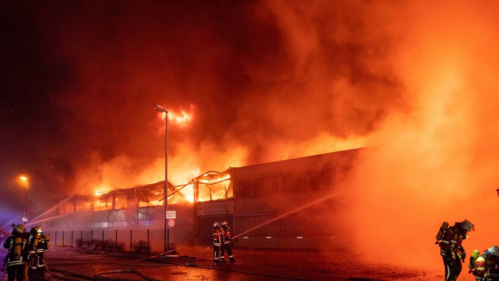 Die Ursache für den Brand war zunächst unklar.Foto: 7aktuell.de/Alexander Hald Die Ursache für den Brand war zunächst unklar.Foto: 7aktuell.de/Alexander Hald